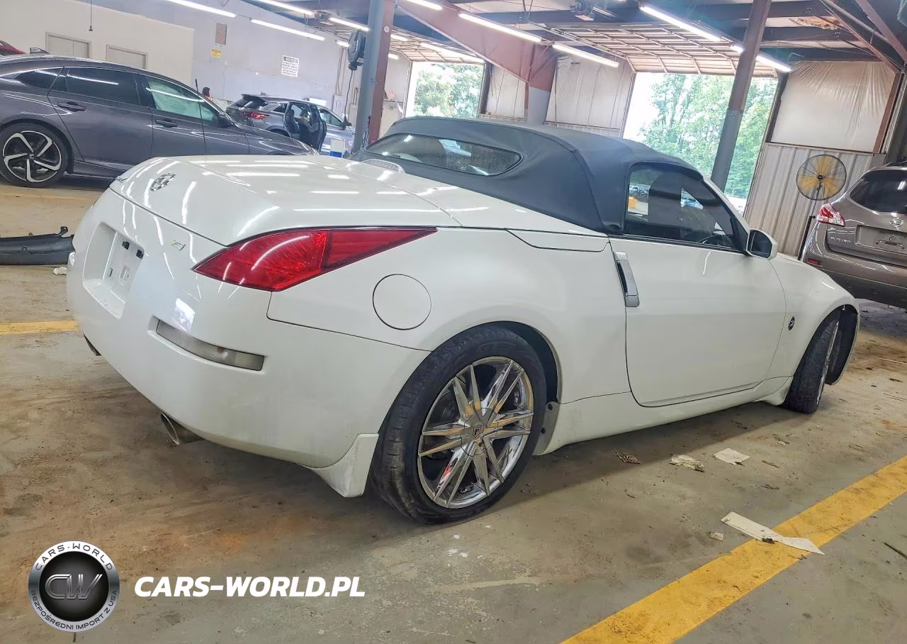 2004 Nissan 350Z VIN:JN1AZ36A74M252616 - 3