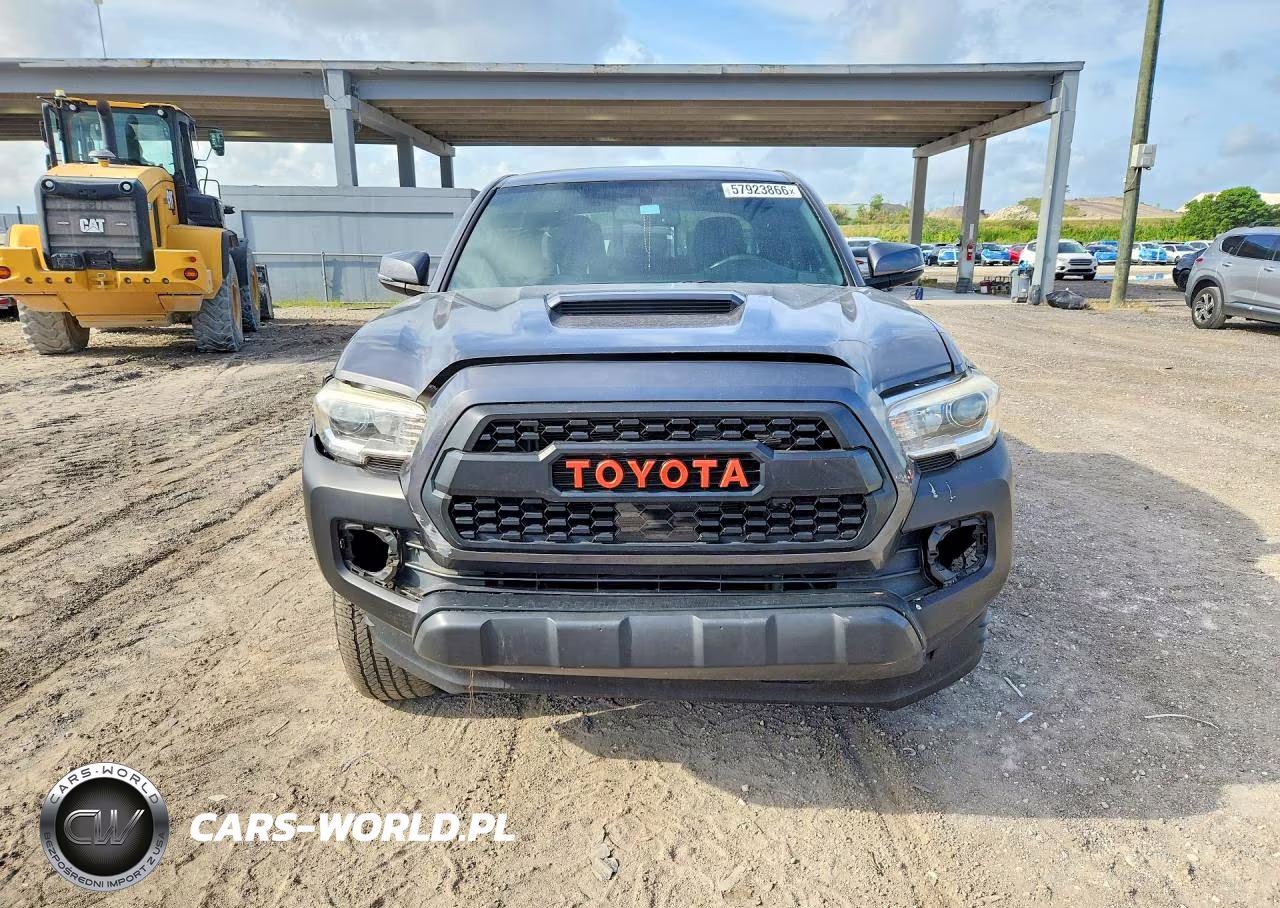 2017 Toyota Tacoma Trd Sport VIN:5TFAZ5CN6HX028872 - 5