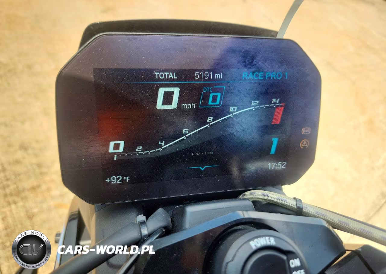 2023 BMW M 1000 R VIN:WB10E8306P6H01323 - 7
