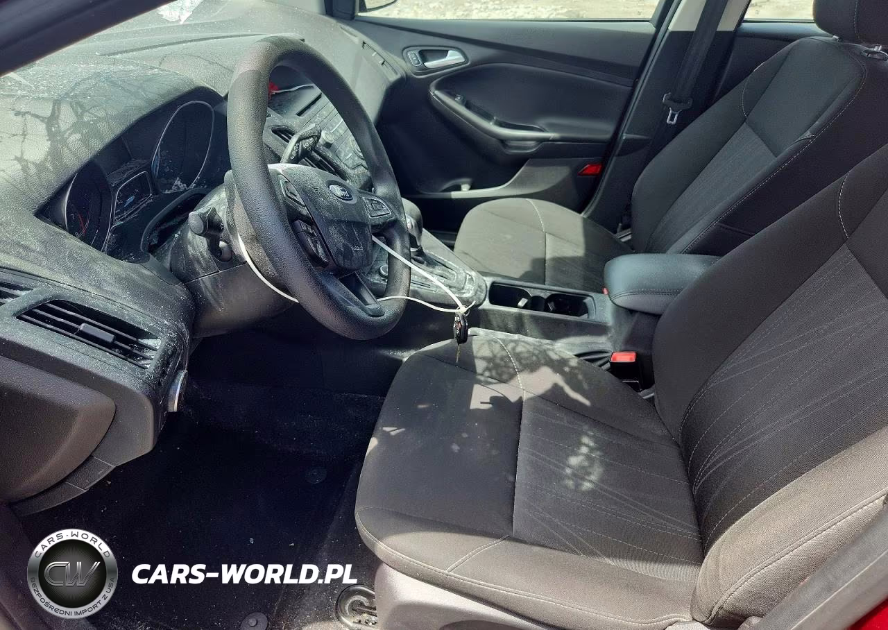 2017 Ford Focus Se VIN:1FADP3K28HL328876 - 7
