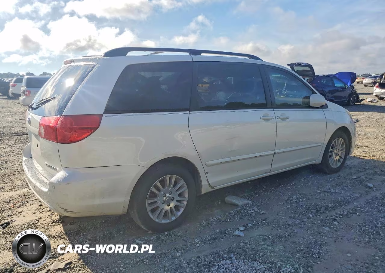 2010 Toyota Sienna Xle VIN:5TDYK4CC3AS314704 - 3