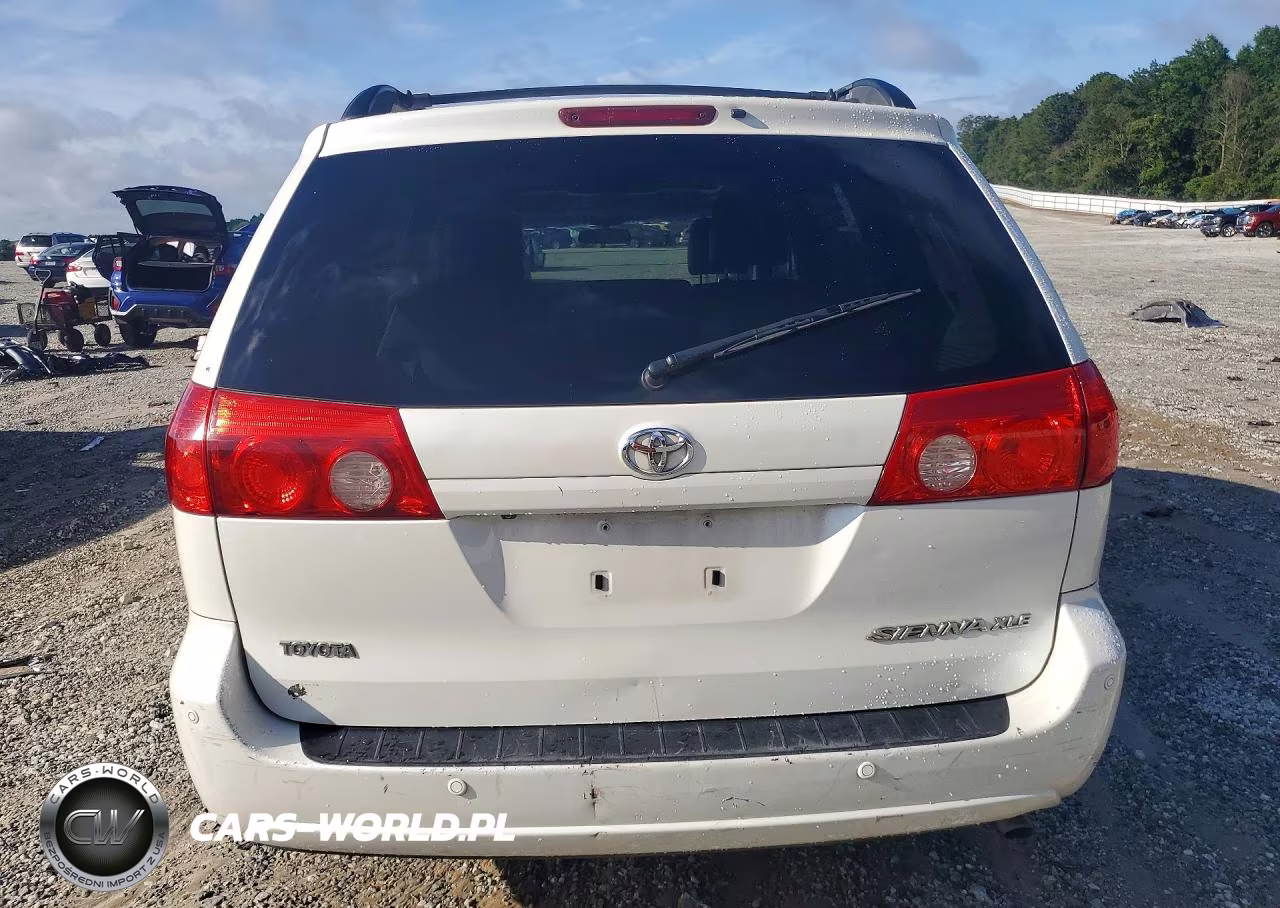 2010 Toyota Sienna Xle VIN:5TDYK4CC3AS314704 - 6