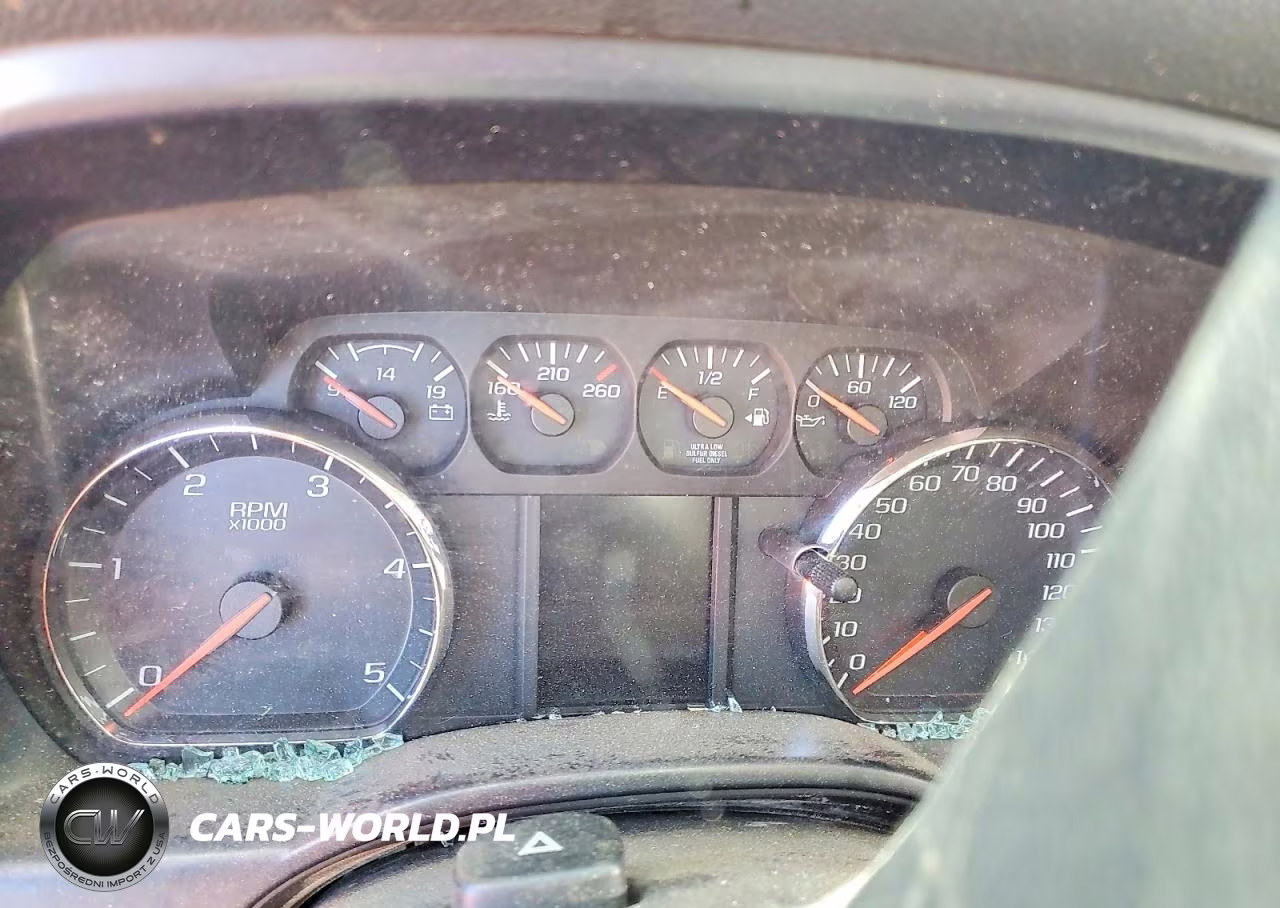 2015 Chevrolet Silverado K3500 VIN:1GB3KYC85FF148596 - 9