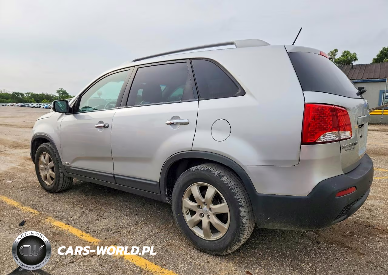 2013 Kia Sorento Lx VIN:5XYKTCA64DG401636 - 2