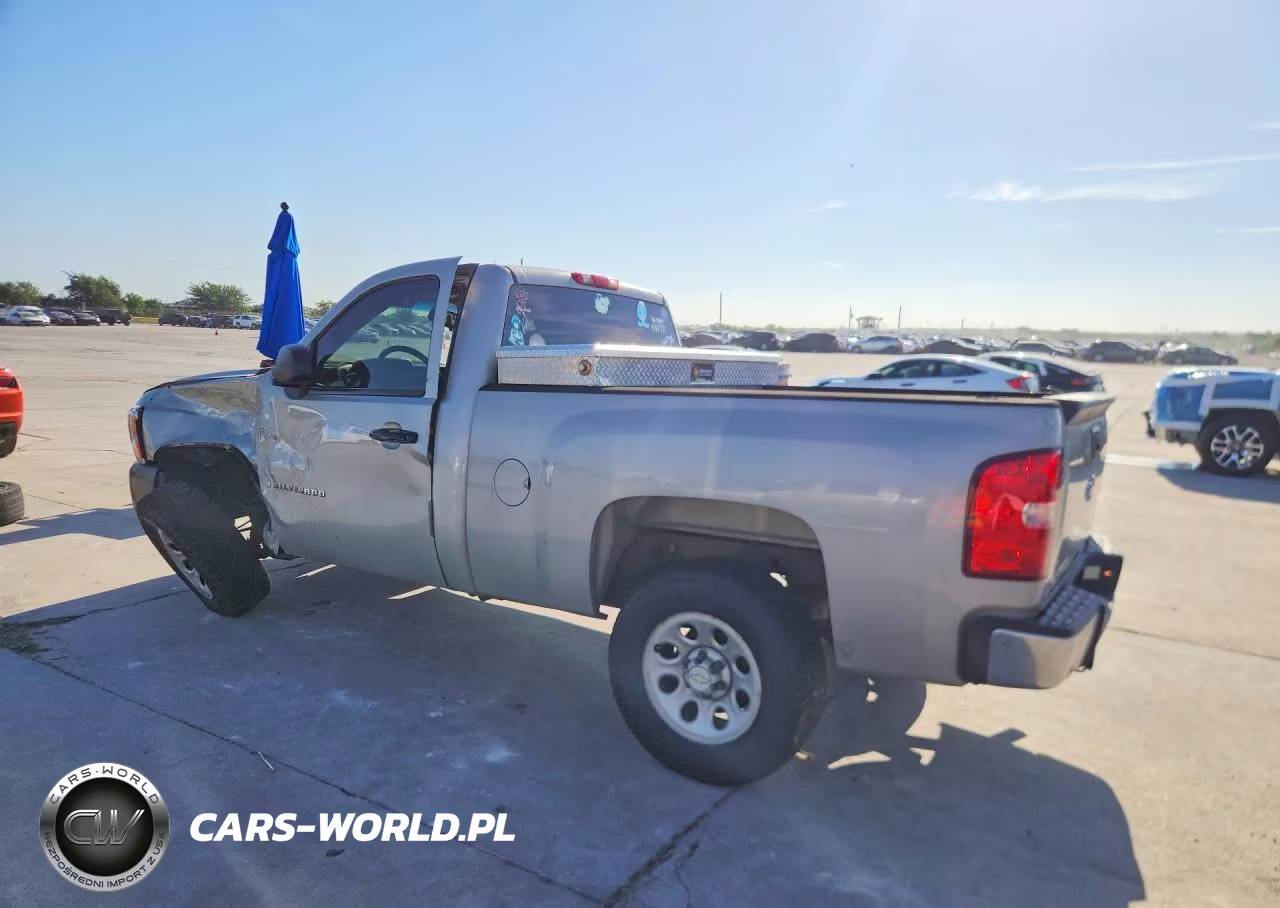 2008 Chevrolet Silverado C1500 VIN:1GCEC14C78Z169981 - 2