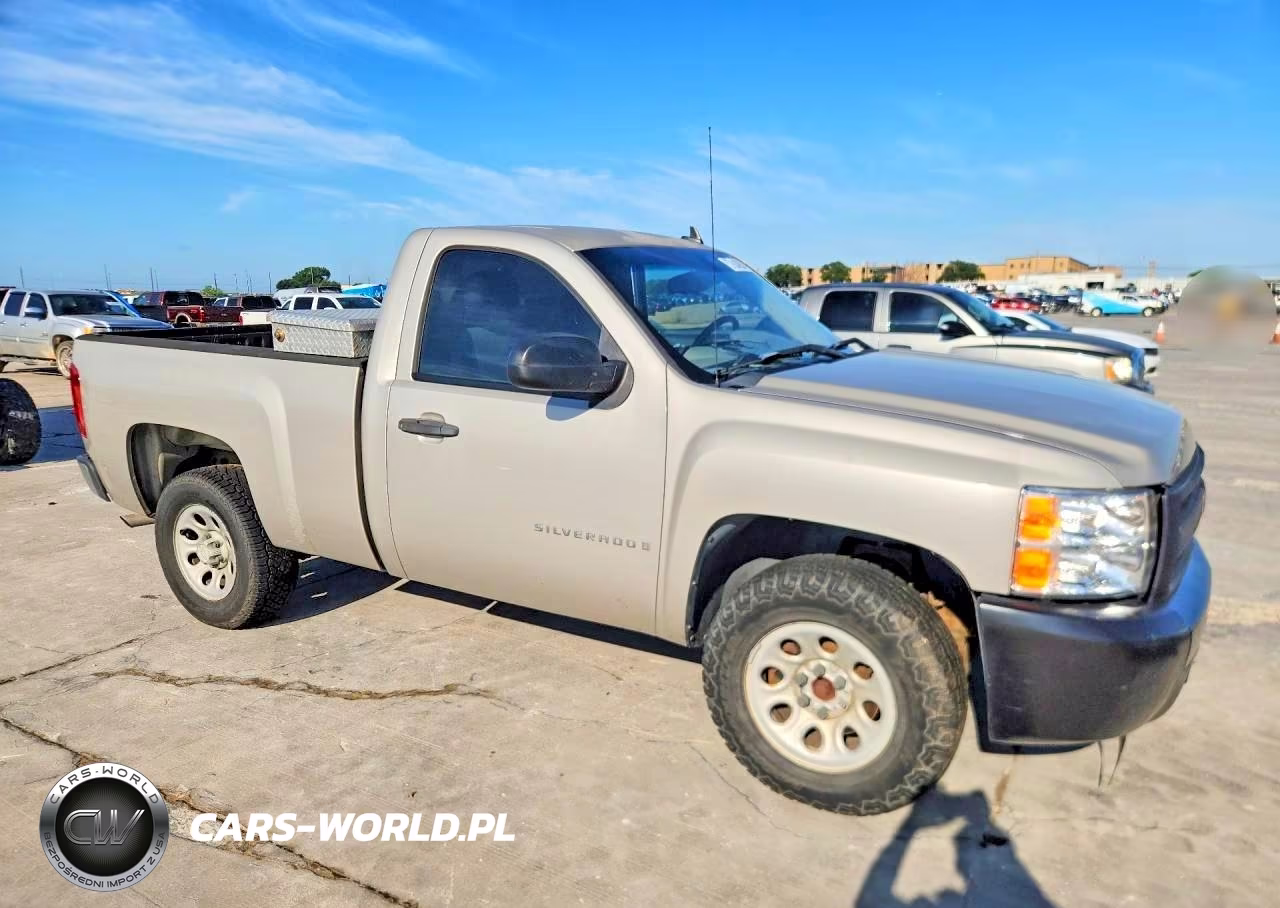 2008 Chevrolet Silverado C1500 VIN:1GCEC14C78Z169981 - 4