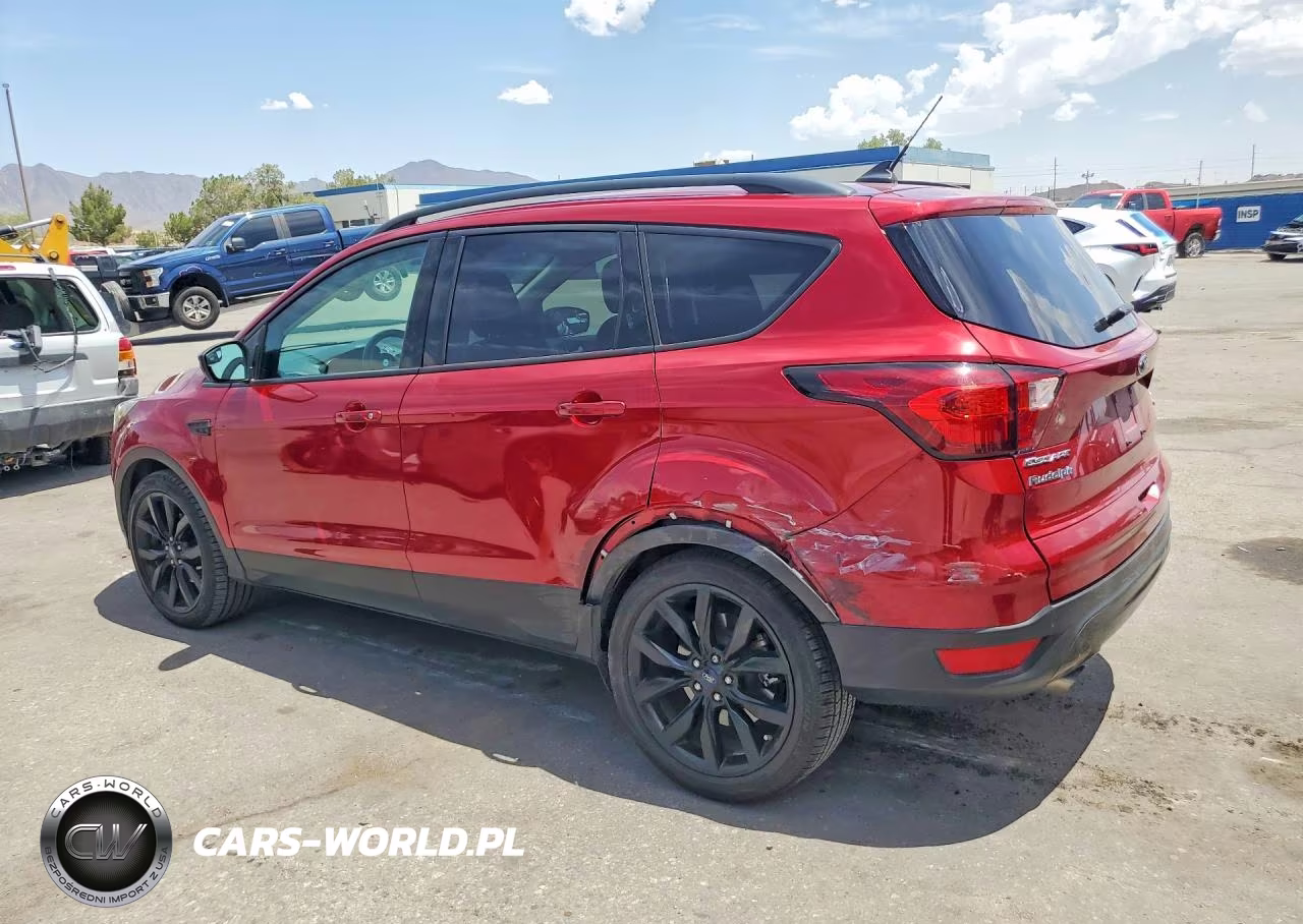 2019 Ford Escape Se VIN:1FMCU0GD4KUC52562 - 2