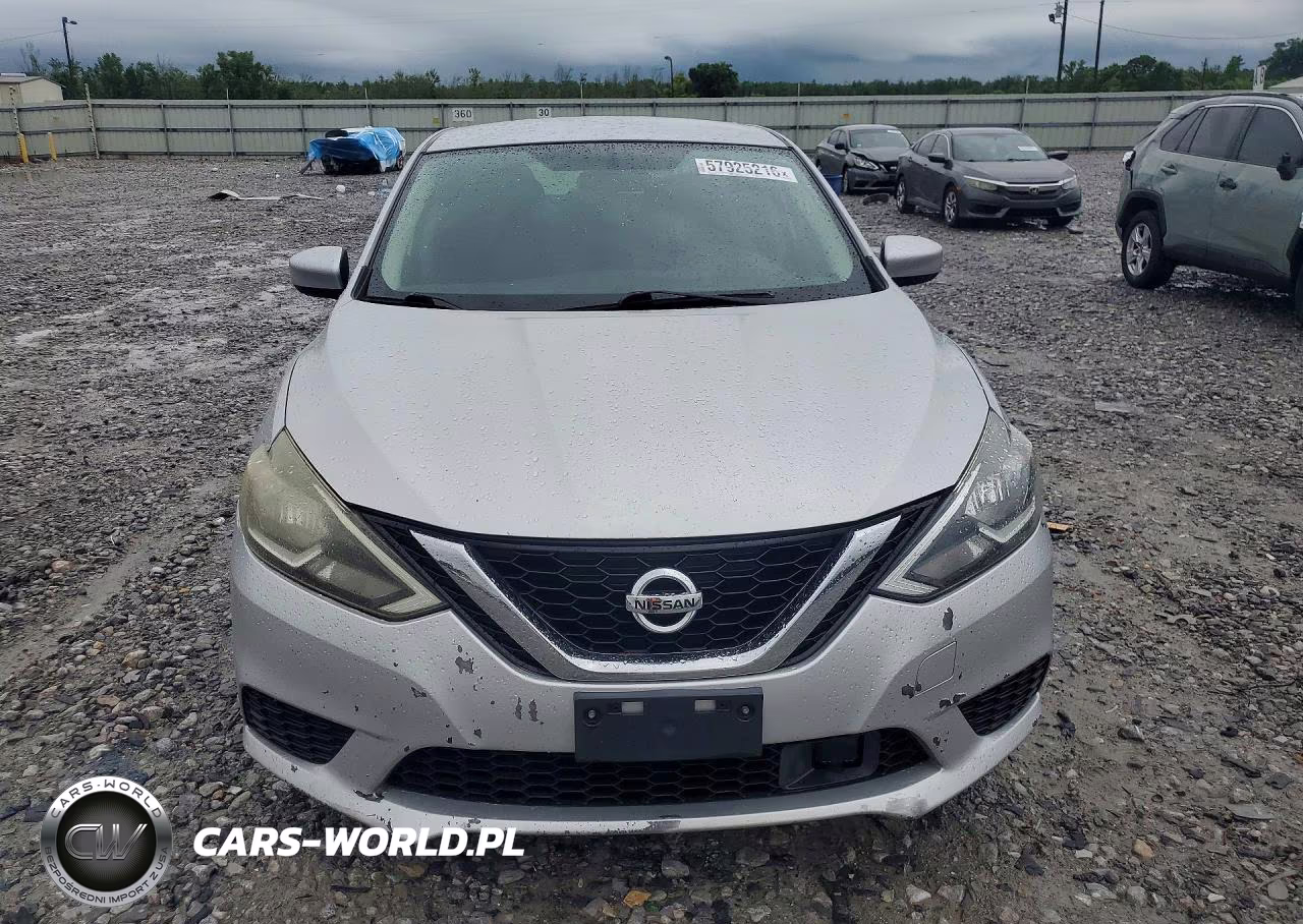 2018 Nissan Sentra Sv VIN:3N1AB7AP7JY282117 - 5