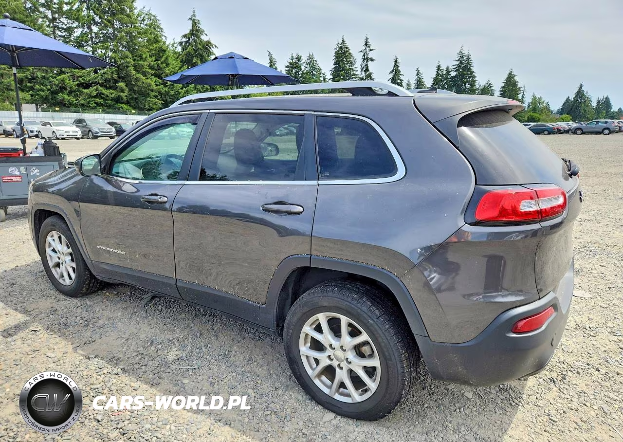 2014 Jeep Cherokee Latitude VIN:1C4PJLCB2EW139402 - 2