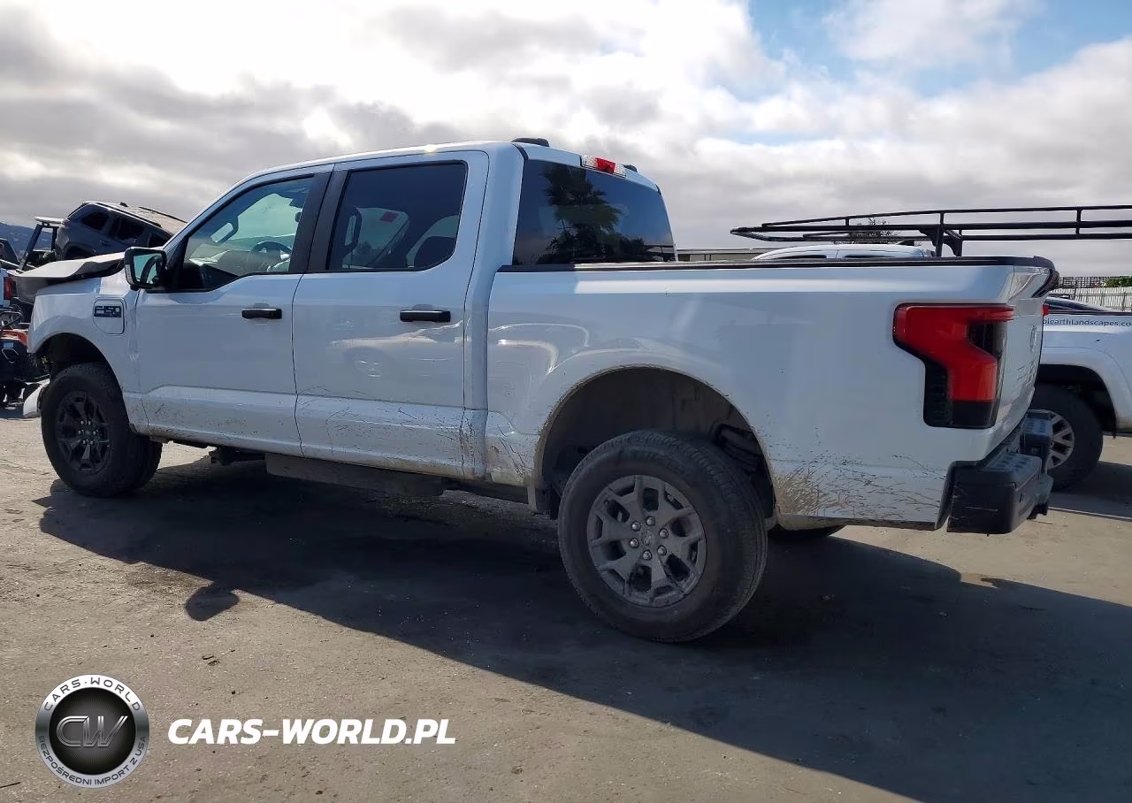 2025 Ford F150 Lightning Pro VIN:1FTVW1BK9SWG12383 - 2