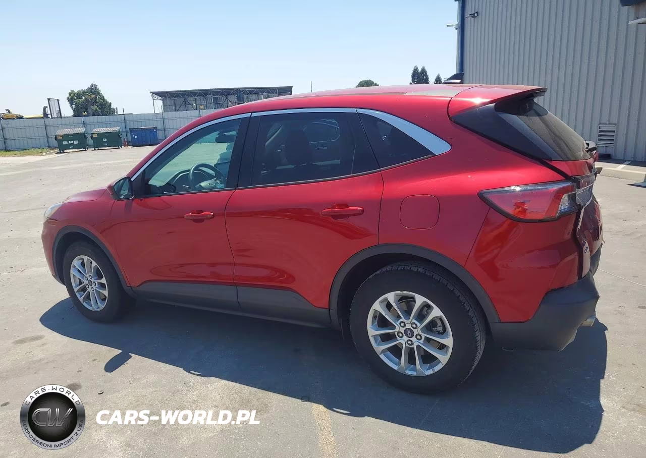 2020 Ford Escape Se VIN:1FMCU9G68LUB06477 - 2