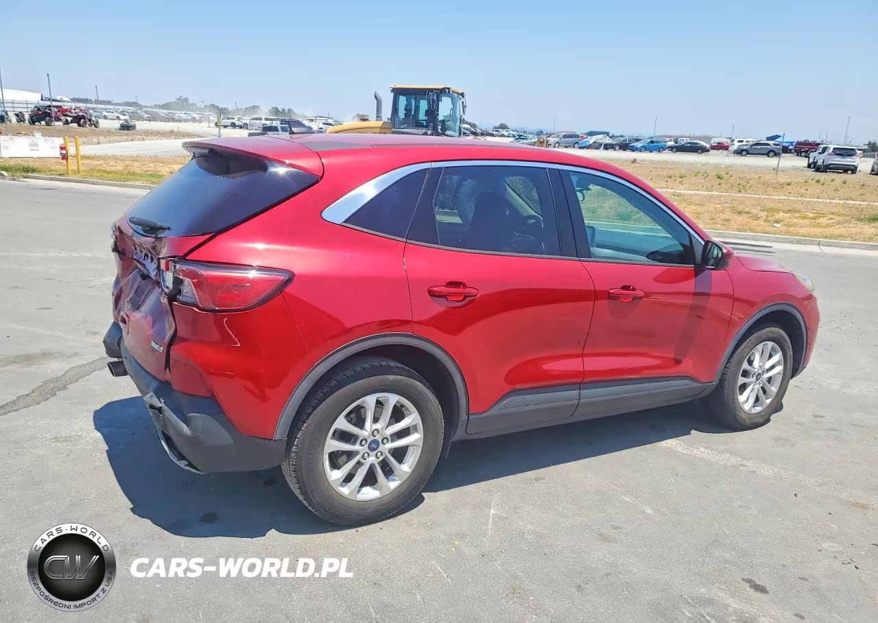 2020 Ford Escape Se VIN:1FMCU9G68LUB06477 - 3