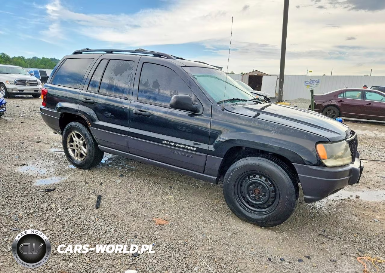 2003 Jeep Grand Cherokee Laredo VIN:1J4GW48S83C608856 - 4