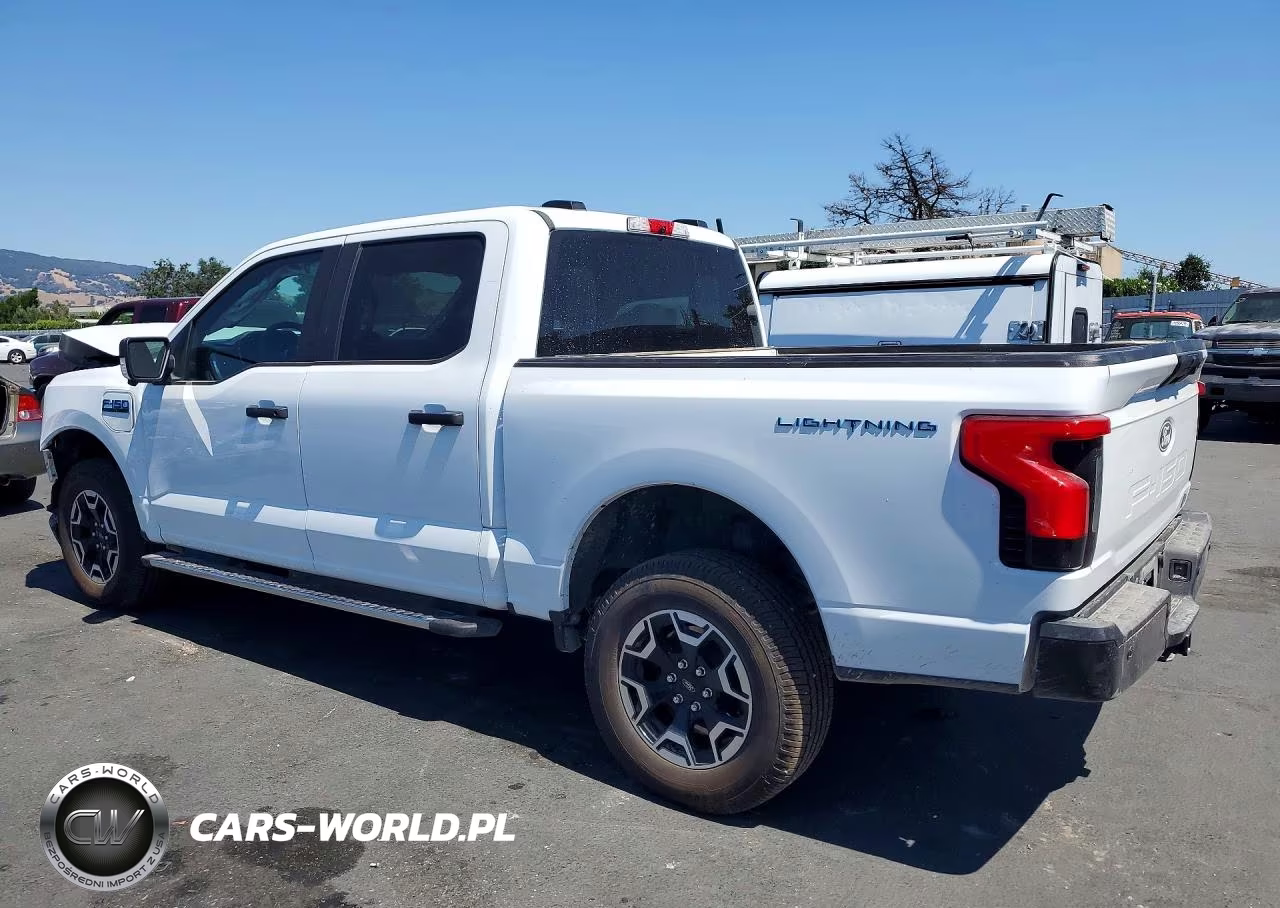 2024 Ford F150 Lightning Pro VIN:1FTVW1BKXRWG29302 - 2