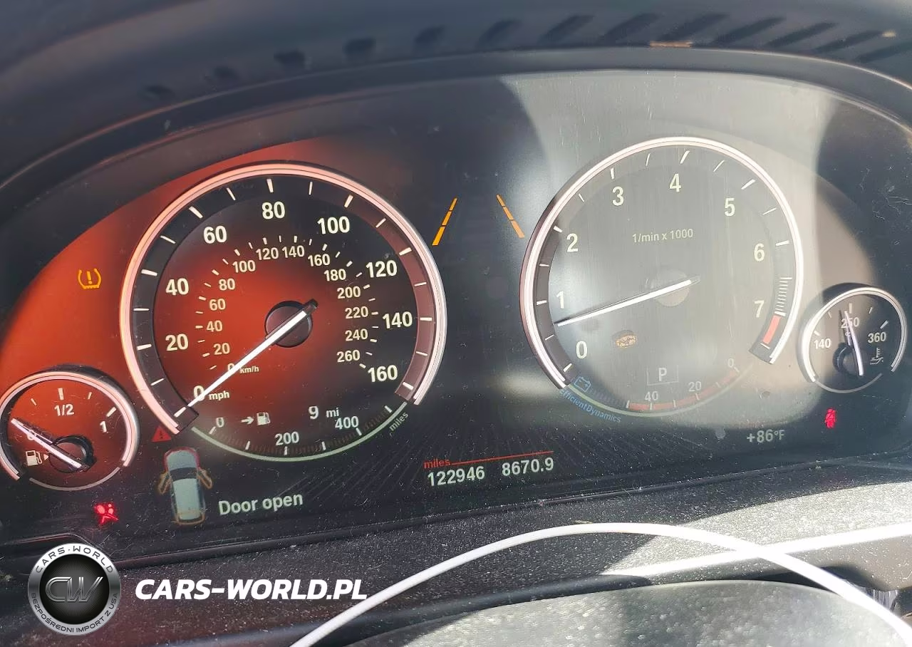 2018 BMW X5 Sdrive35I VIN:5UXKR2C52J0Z16129 - 9
