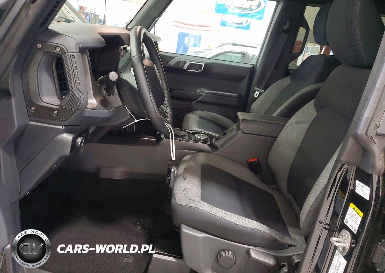 2025 Ford Bronco Big Bend VIN:1FMDE7BH0SLA62672 - 7