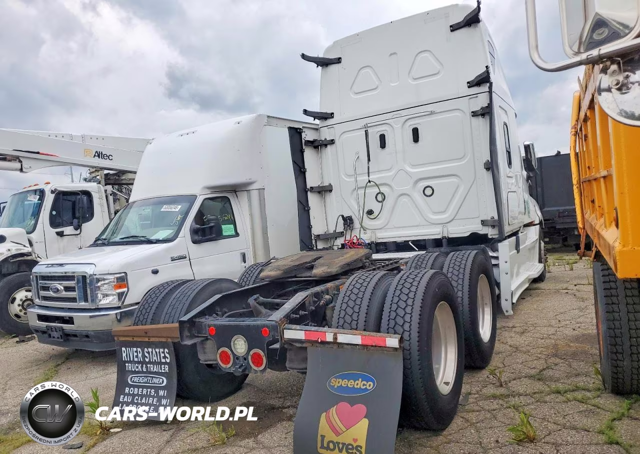 2019 Freightliner Cascadia 126 VIN:1FUJHHDR0KLKP4832 - 4