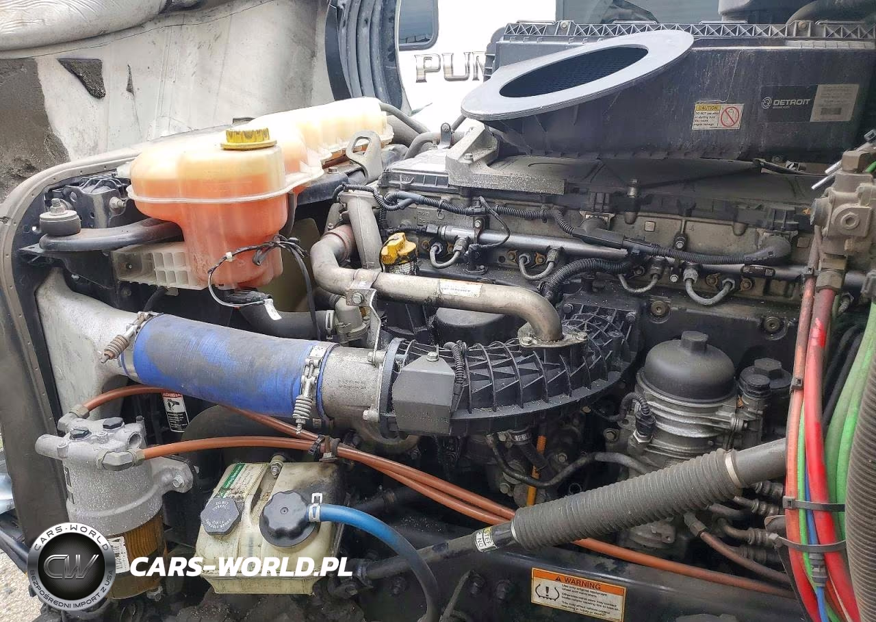2019 Freightliner Cascadia 126 VIN:1FUJHHDR0KLKP4832 - 7