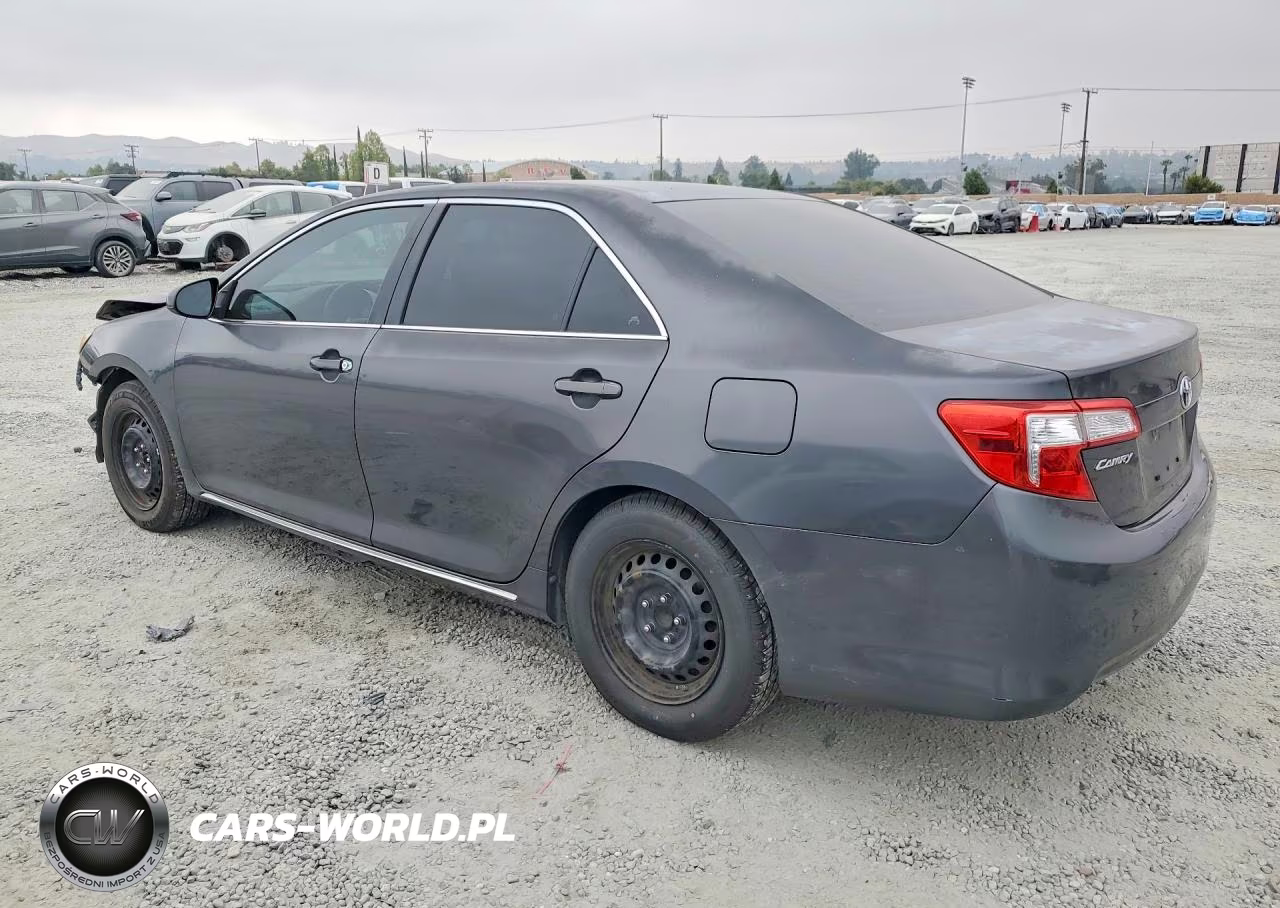 2012 Toyota Camry Le VIN:4T1BF1FK2CU060179 - 2