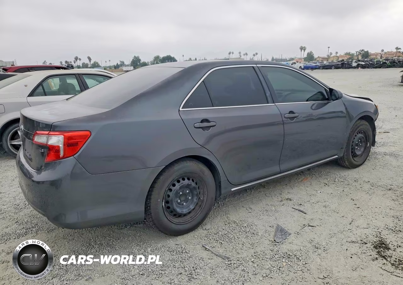 2012 Toyota Camry Le VIN:4T1BF1FK2CU060179 - 3