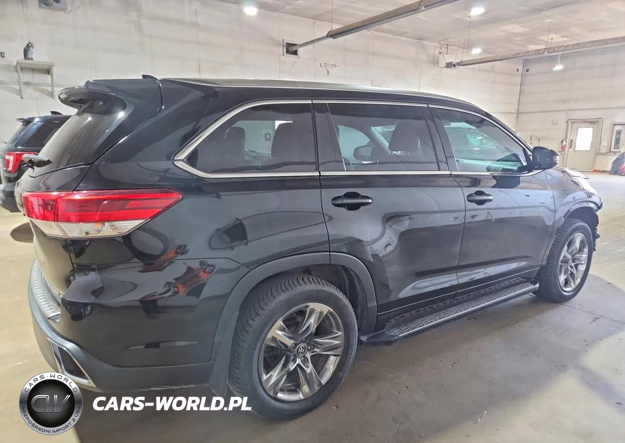 2018 Toyota Highlander Limited VIN:5TDDZRFH6JS907262 - 3
