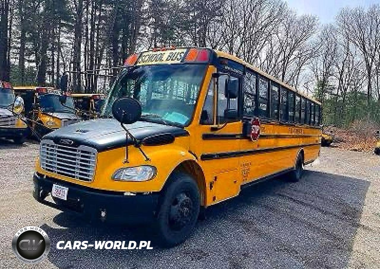 2015 Freightliner Chassis B2B VIN:4UZABRDU7FCGJ8499 - 2