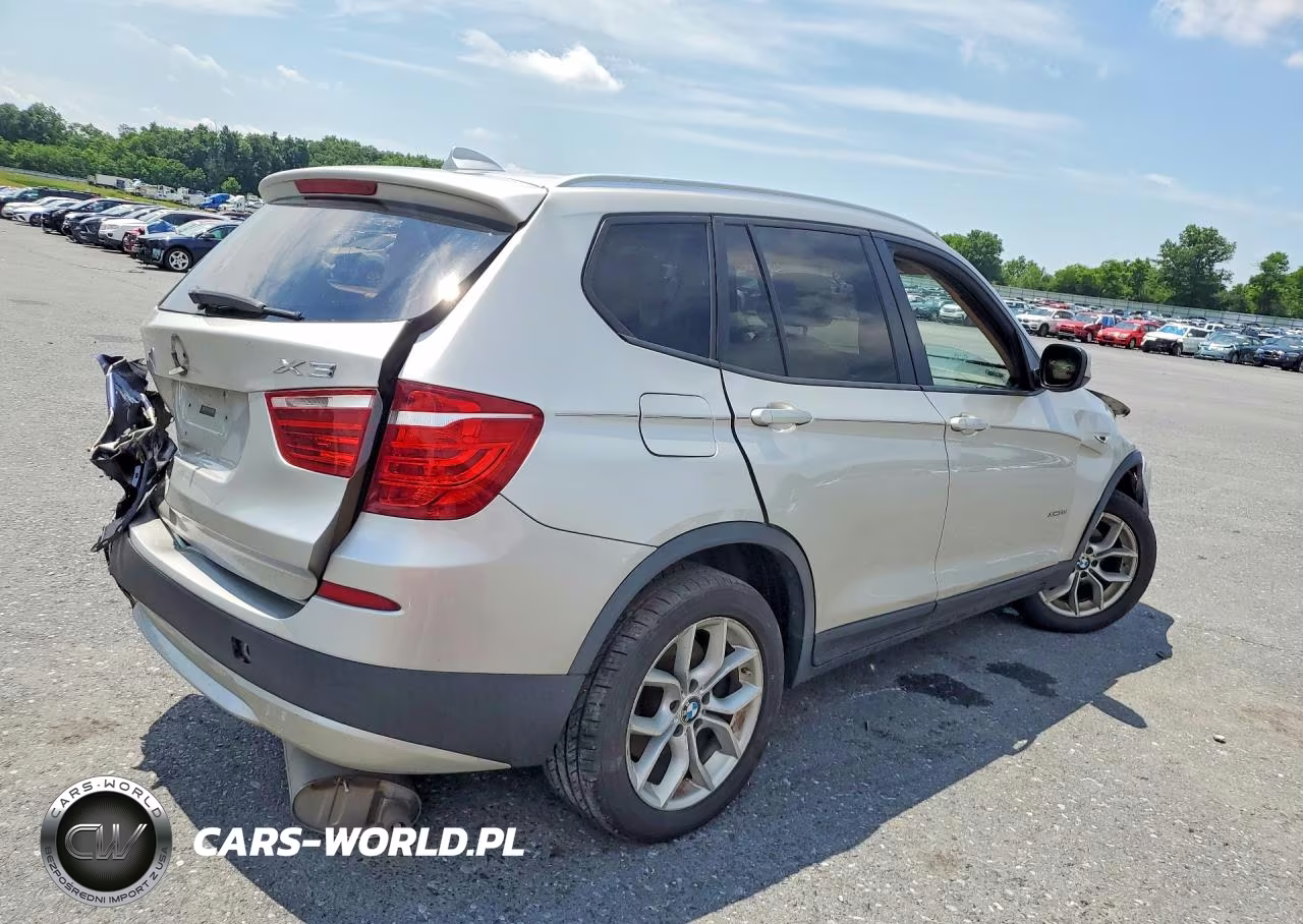2013 BMW X3 VIN:5UXWX9C50D0A32634 - 3