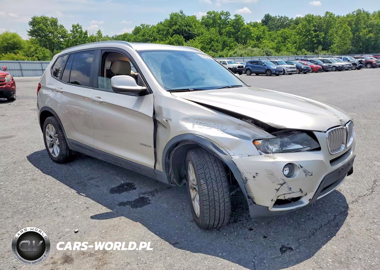 2013 BMW X3 VIN:5UXWX9C50D0A32634 - 4