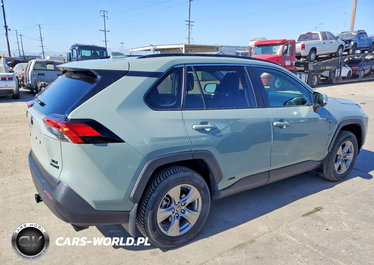2022 Toyota Rav4 Hybrid Xle VIN:JTMRWRFV0NJ055319 - 3