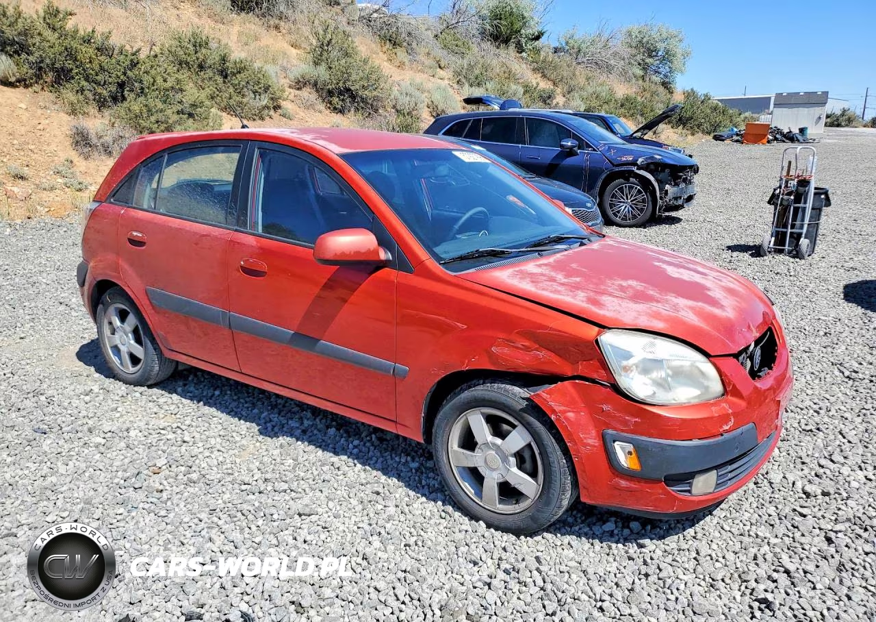 2006 Kia Rio 5 VIN:KNADE163466073899 - 4