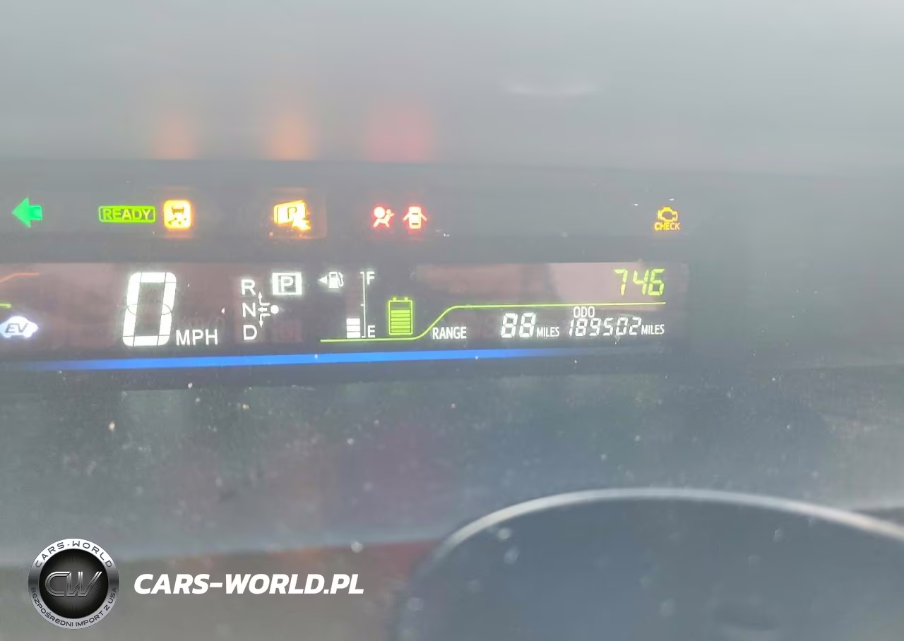 2012 Toyota Prius V VIN:JTDZN3EU9C3025648 - 9
