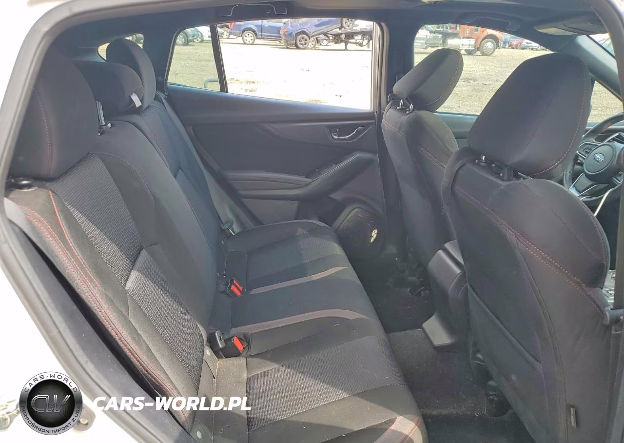2018 Subaru Impreza Sport VIN:4S3GTAL64J3719361 - 10