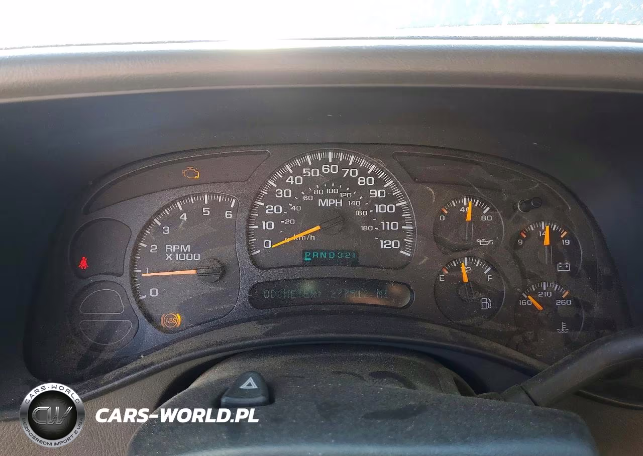 2005 Chevrolet Suburban K1500 VIN:1GNFK16Z35J105432 - 9