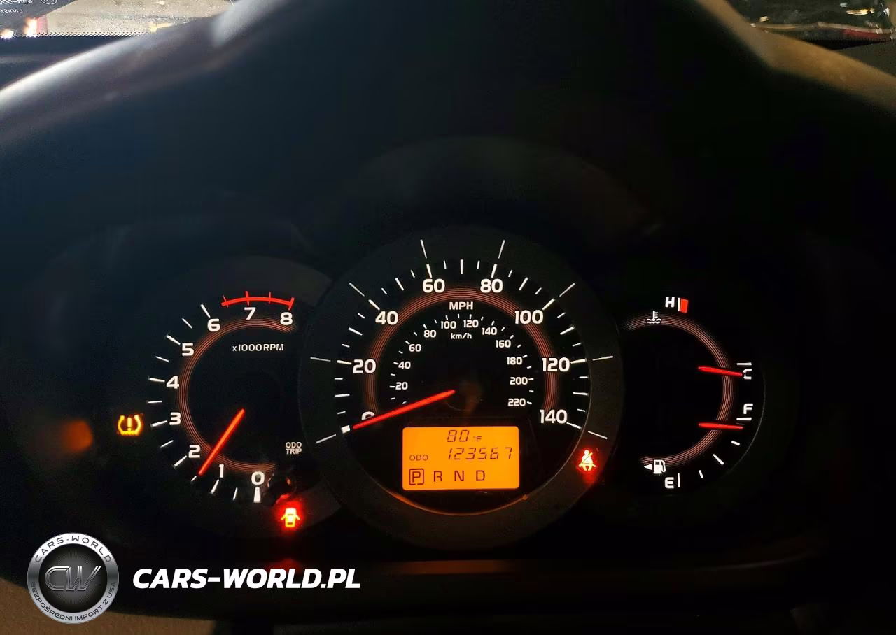 2010 Toyota Rav4 Base VIN:JTMBF4DV4AD023926 - 9