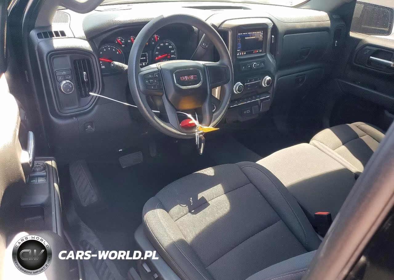 2026 GMC Sierra C1500 VIN:3GTHAEK7TG300942 - 8