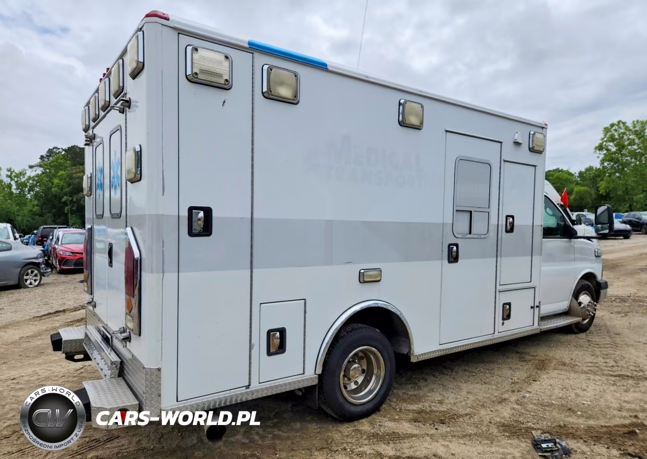 2008 Chevrolet Express G3 - Ambulance VIN:1GBJG316381217430 - 3