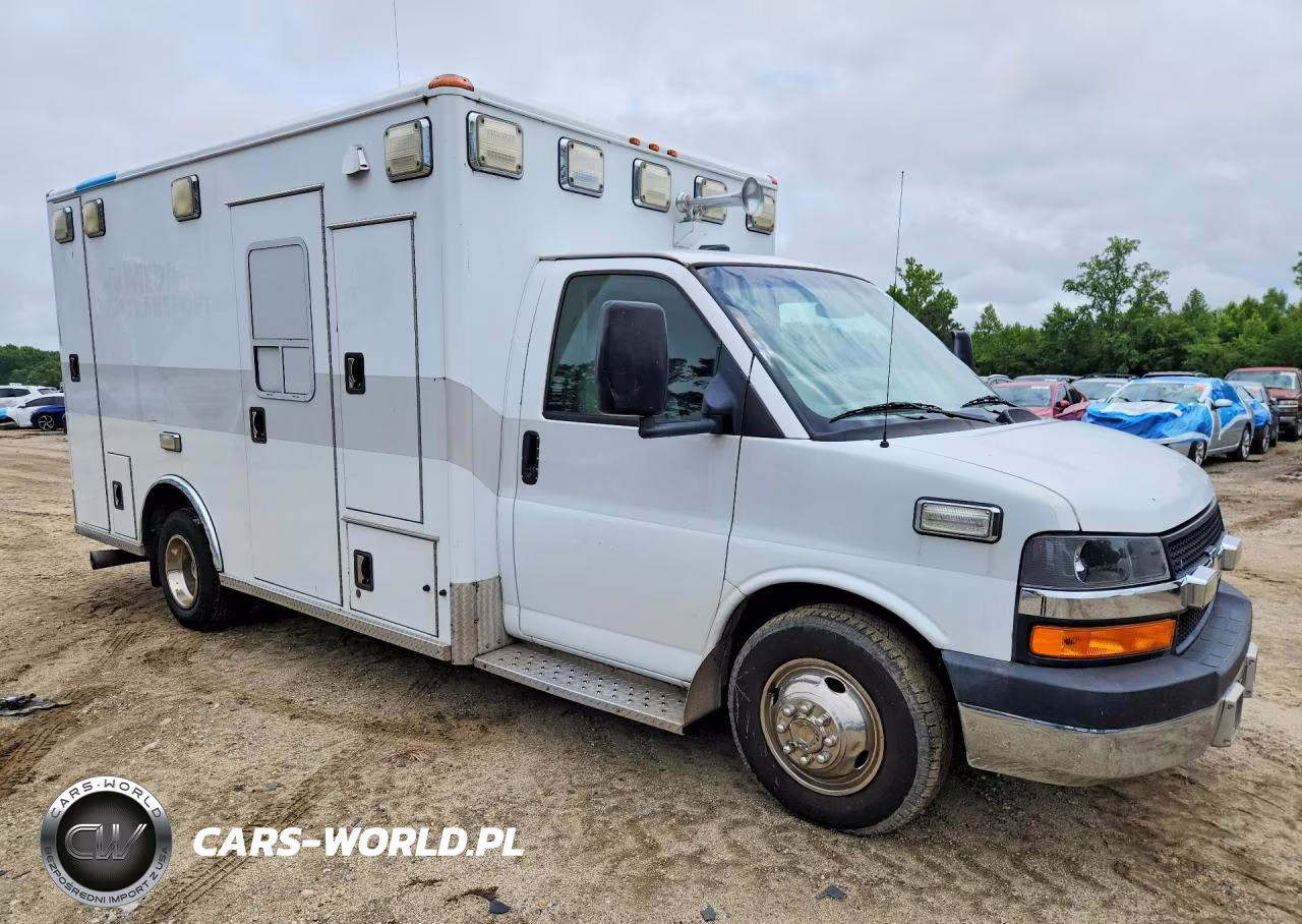 2008 Chevrolet Express G3 - Ambulance VIN:1GBJG316381217430 - 4