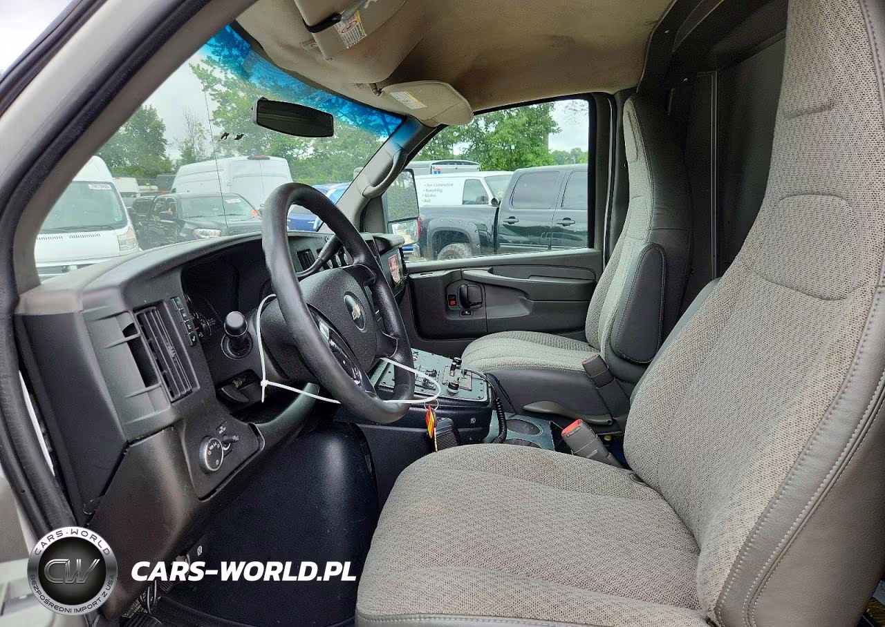 2008 Chevrolet Express G3 - Ambulance VIN:1GBJG316381217430 - 7