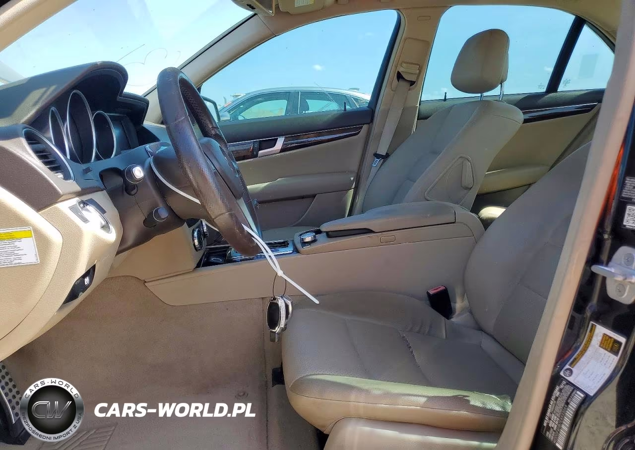 2014 Mercedes-Benz C 250 VIN:WDDGF4HB7EA933069 - 7