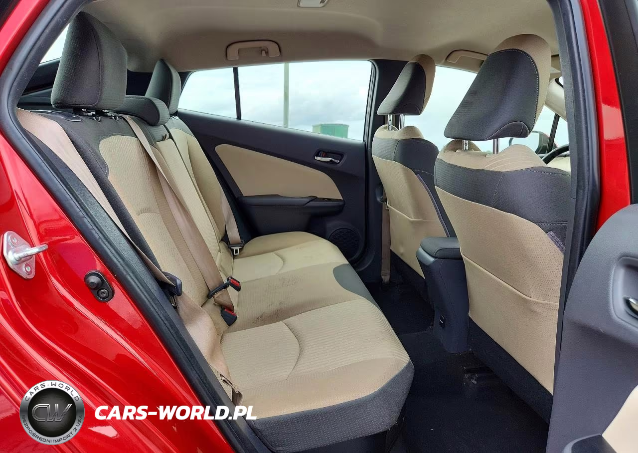 2017 Toyota Prius Three VIN:JTDKARFU3H3529862 - 10