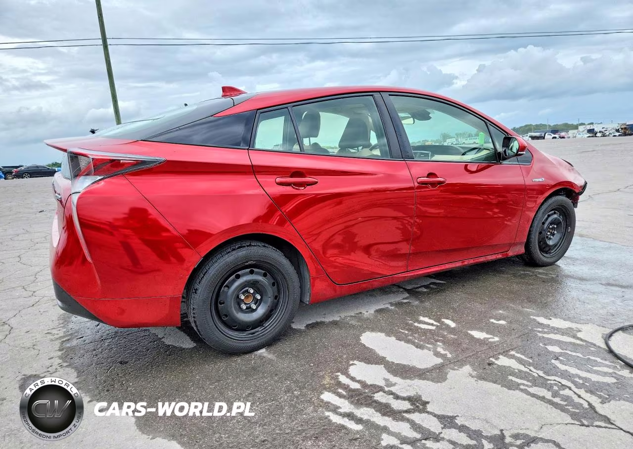 2017 Toyota Prius Three VIN:JTDKARFU3H3529862 - 3