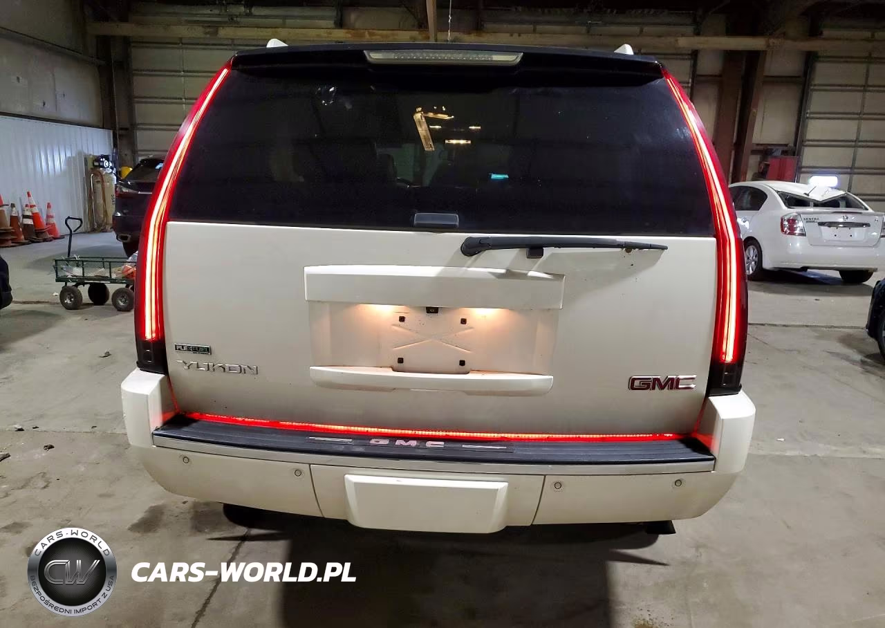 2011 GMC Yukon Denali VIN:1GKS2EEF4BR242676 - 6