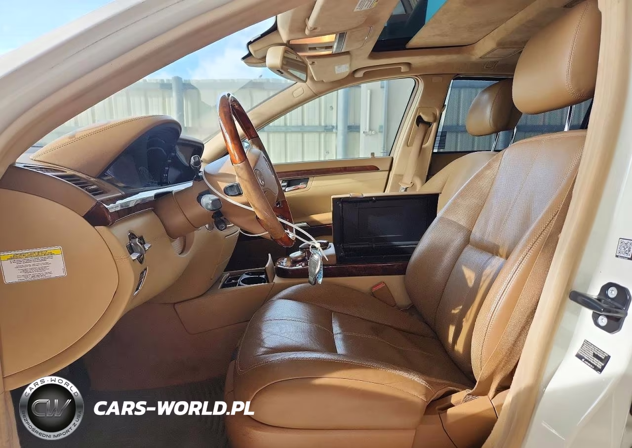 2007 Mercedes-Benz S 600 VIN:WDDNG76X97A119058 - 7