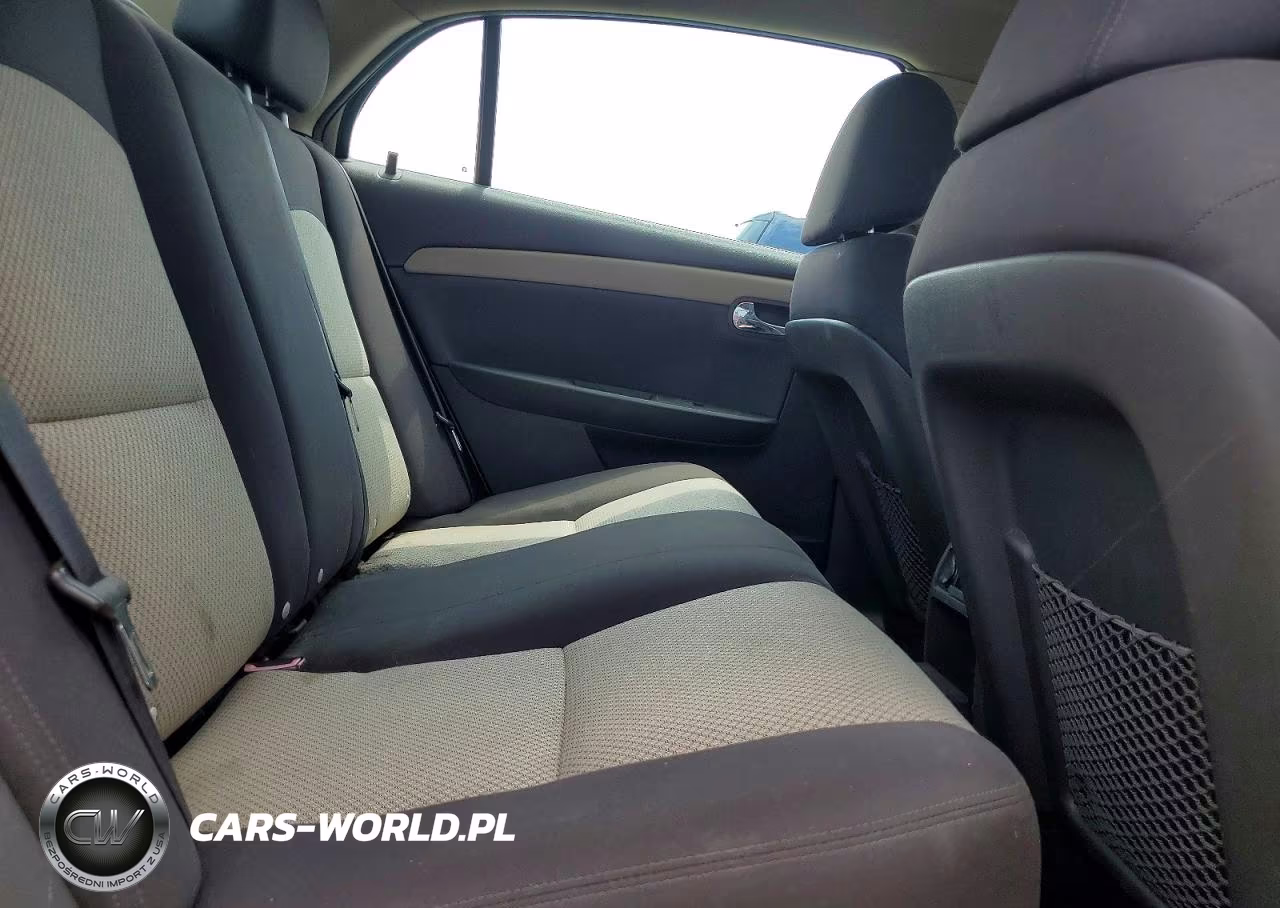 2010 Chevrolet Malibu Ls VIN:1G1ZA5EB2AF111992 - 10