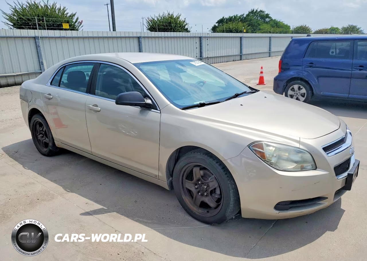 2010 Chevrolet Malibu Ls VIN:1G1ZA5EB2AF111992 - 4