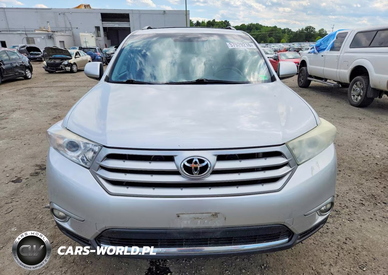 2011 Toyota Highlander Base VIN:5TDBK3EH1BS073204 - 5