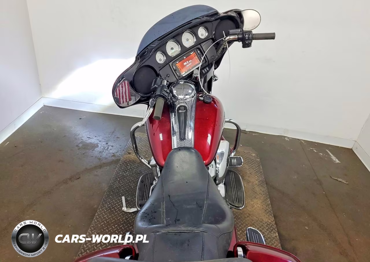 2017 Harley-Davidson Flhxs Street Glide Special VIN:1HD1KRC12HB683891 - 6