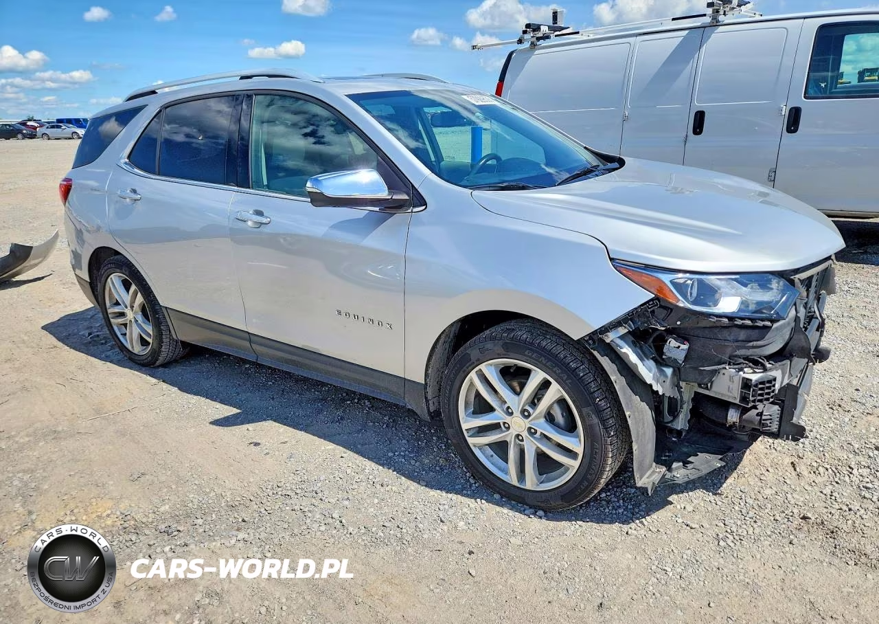 2018 Chevrolet Equinox Premier VIN:3GNAXMEV9JS554909 - 4