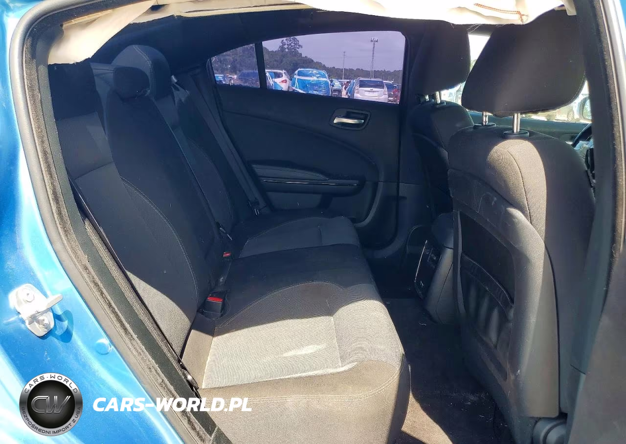 2018 Dodge Charger Sxt VIN:2C3CDXBG8JH335741 - 10