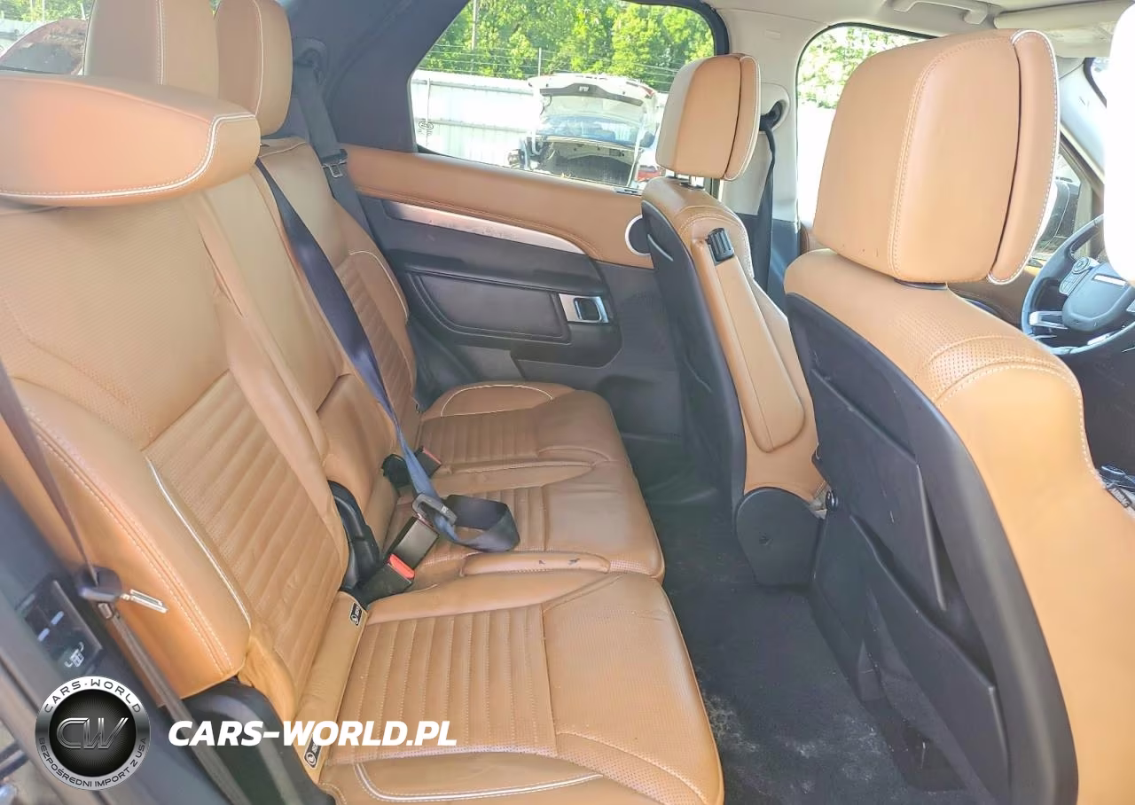 2017 Land Rover Discovery First Edition VIN:SALRTBBV4HA015246 - 11